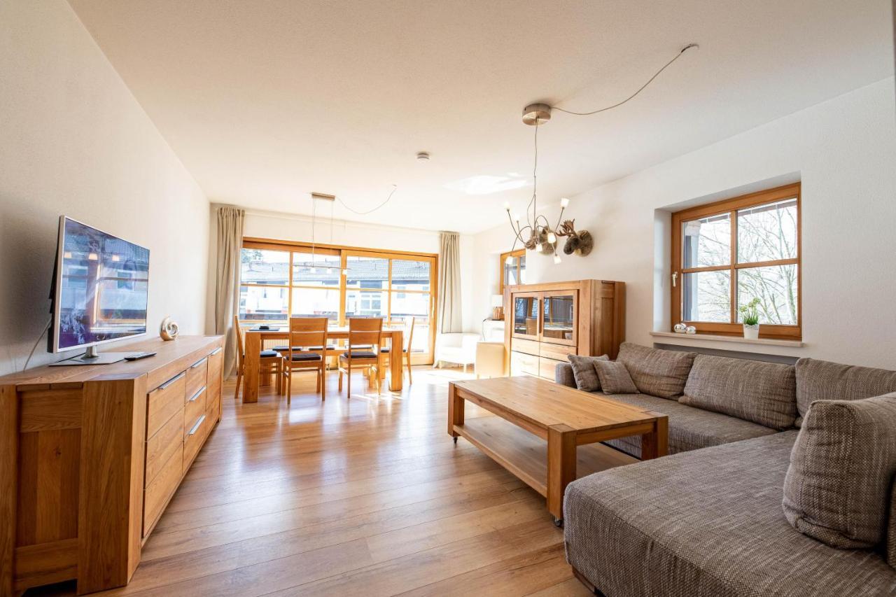 Werdenfels Apartment การ์มิช-พาร์เทนเคียร์เชน ภายนอก รูปภาพ