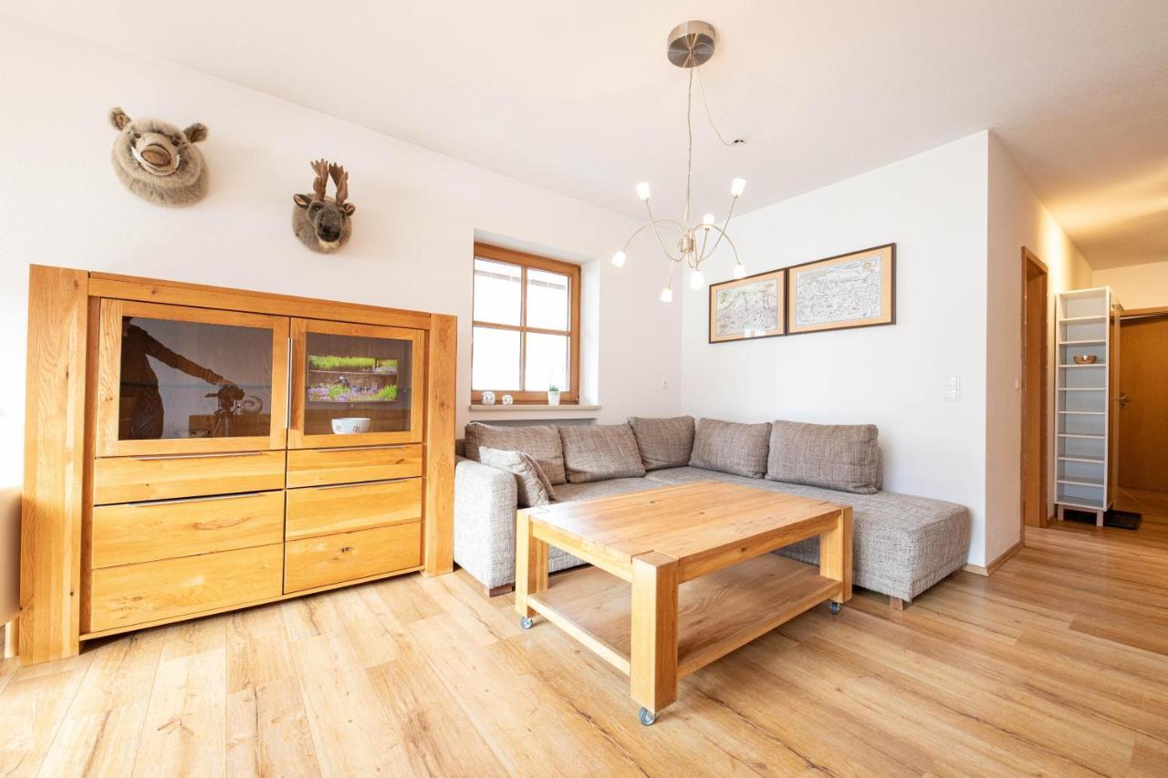 Werdenfels Apartment การ์มิช-พาร์เทนเคียร์เชน ภายนอก รูปภาพ