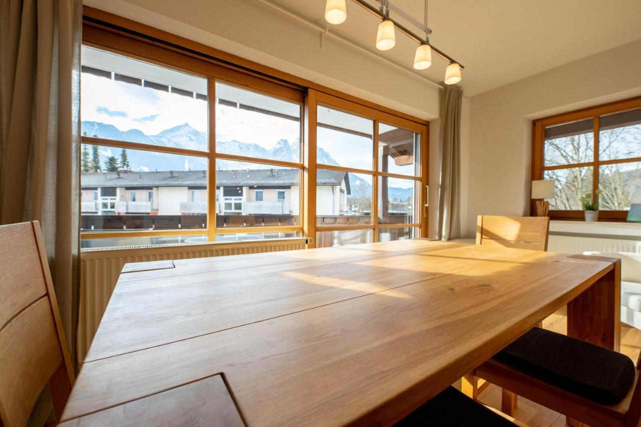 Werdenfels Apartment การ์มิช-พาร์เทนเคียร์เชน ภายนอก รูปภาพ