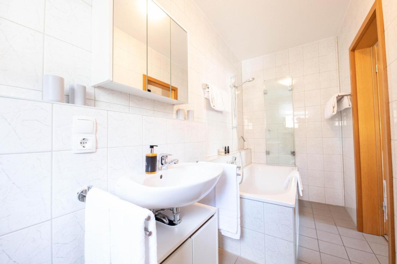 Werdenfels Apartment การ์มิช-พาร์เทนเคียร์เชน ภายนอก รูปภาพ
