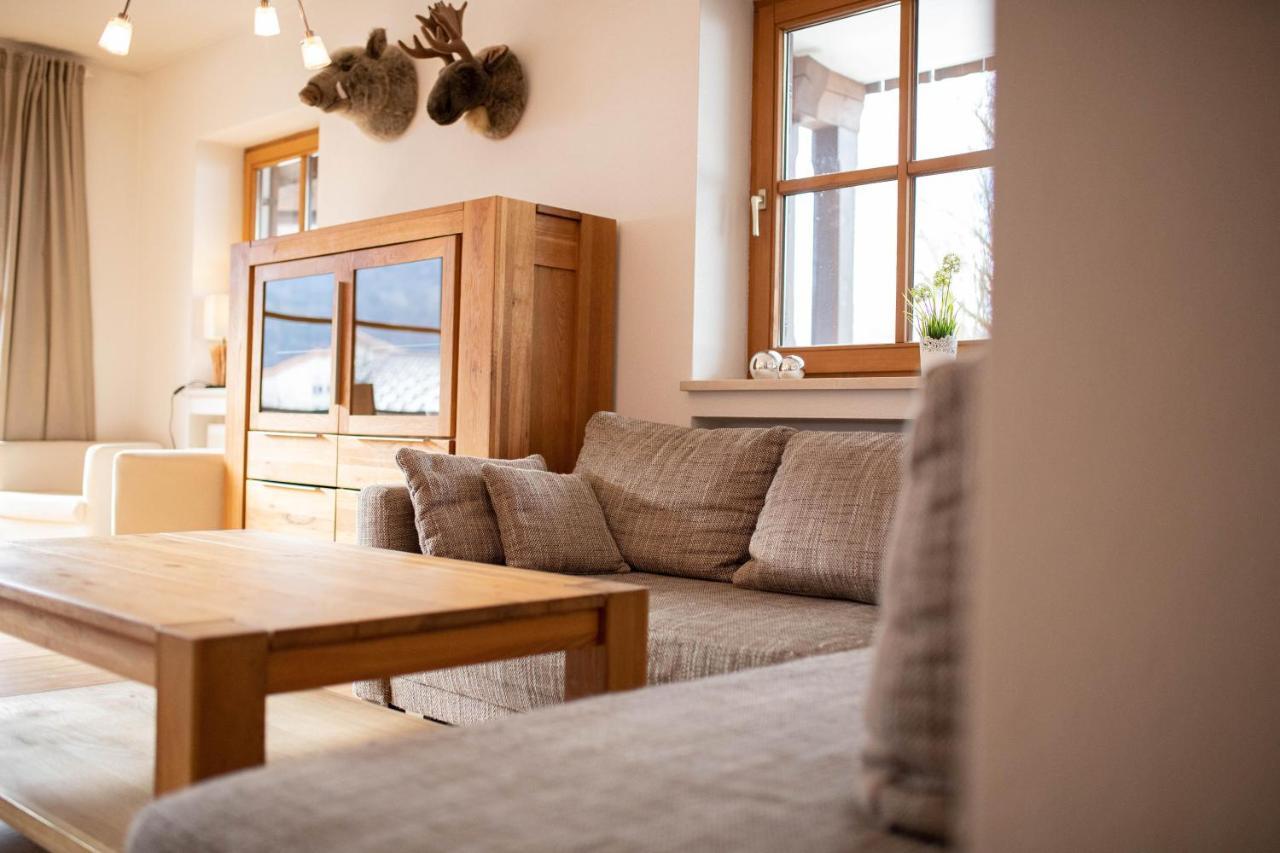 Werdenfels Apartment การ์มิช-พาร์เทนเคียร์เชน ภายนอก รูปภาพ