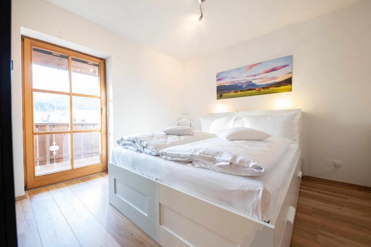 Werdenfels Apartment การ์มิช-พาร์เทนเคียร์เชน ภายนอก รูปภาพ