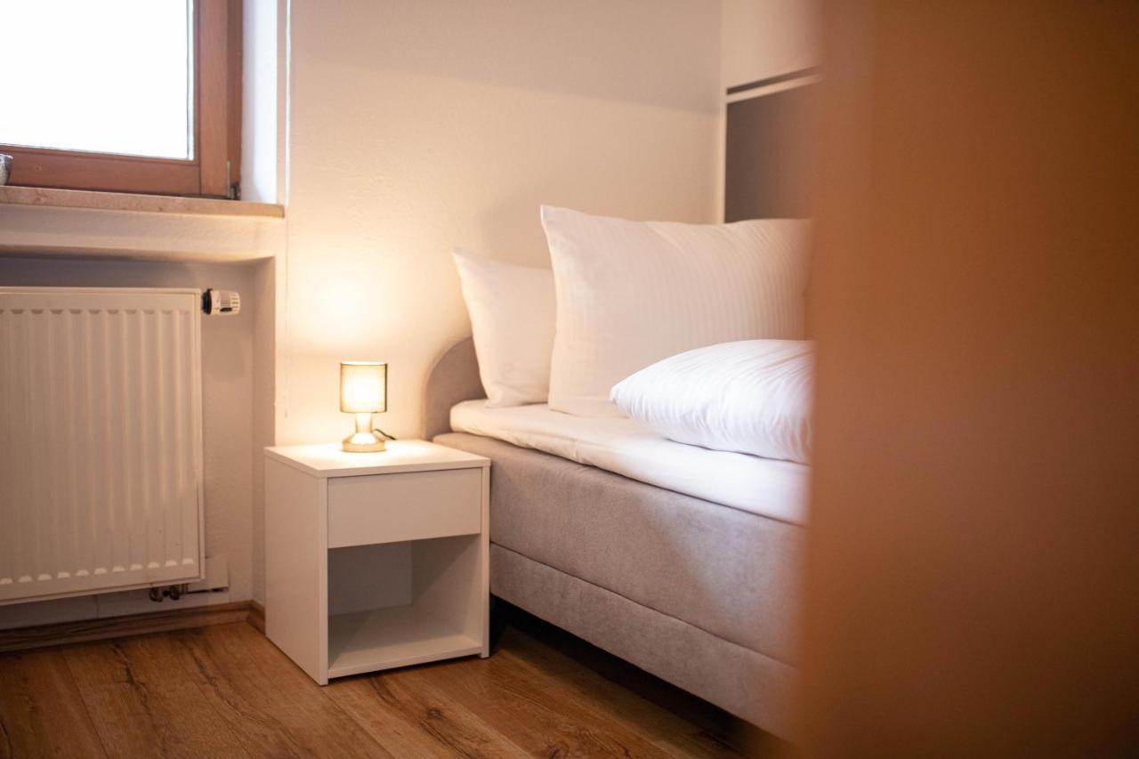 Werdenfels Apartment การ์มิช-พาร์เทนเคียร์เชน ภายนอก รูปภาพ
