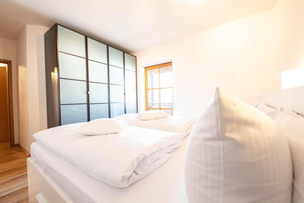 Werdenfels Apartment การ์มิช-พาร์เทนเคียร์เชน ภายนอก รูปภาพ
